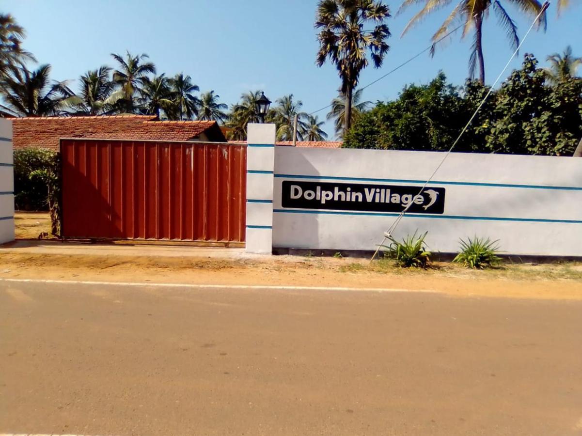 Dolphin Village Alankuda Exterior foto